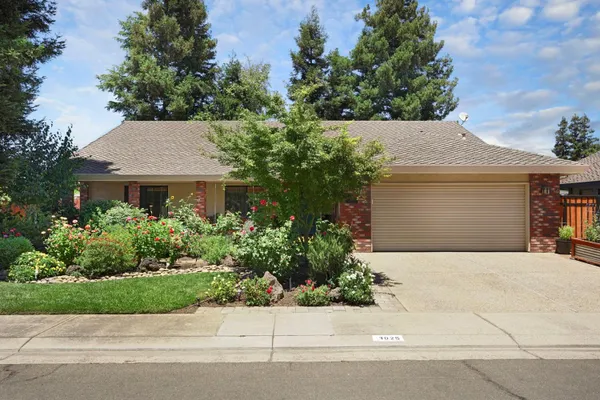 3025 PARK OAK DR