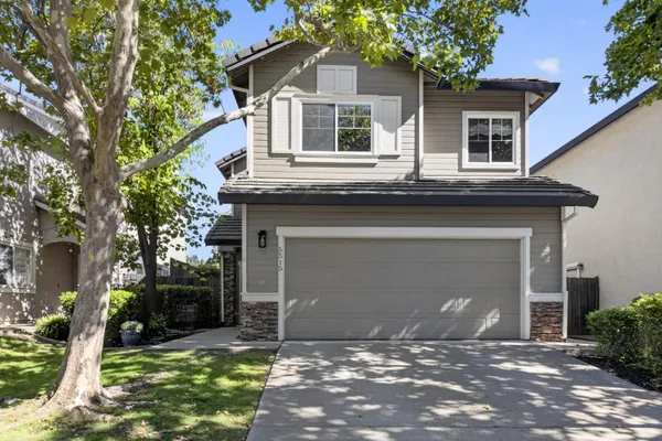 5515 BUTTE VIEW CT