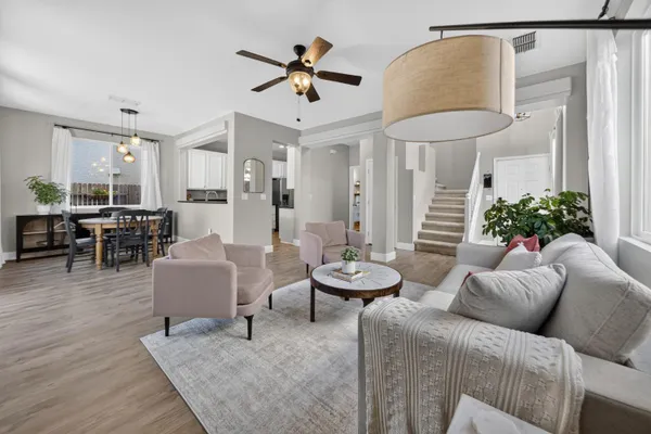 5515 BUTTE VIEW CT