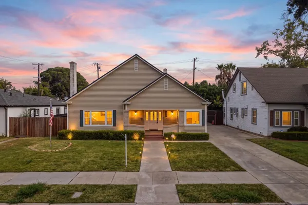 1745 W WILLOW ST