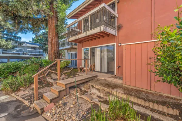 6640 EMBARCADERO DR 80