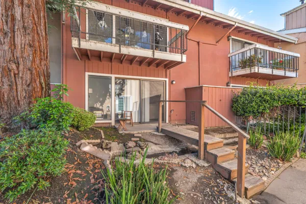 6640 EMBARCADERO DR 80