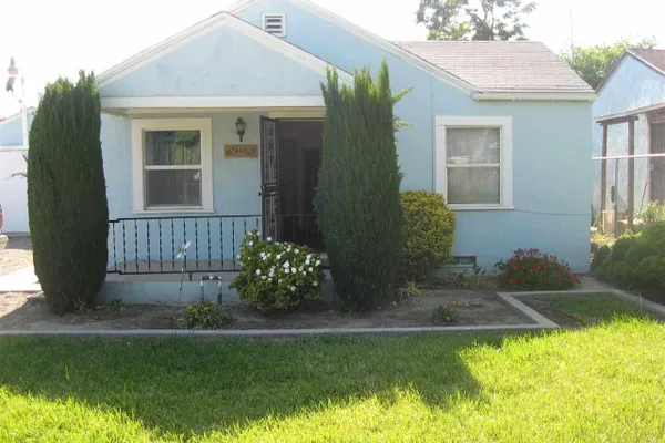 407 THRASHER AVE