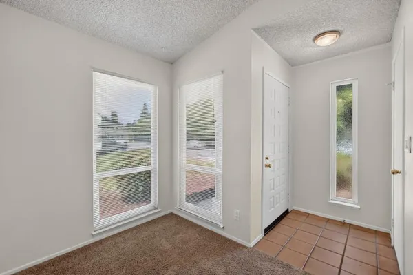 1810 BANDON WAY
