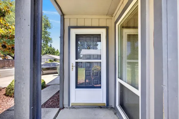 1810 BANDON WAY