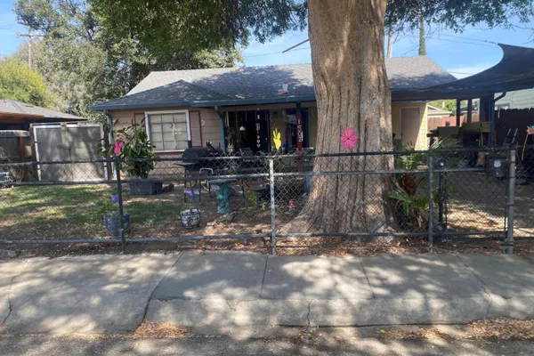 1502 WILSHIRE AVE