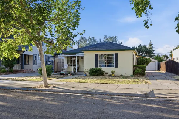 1651 LUCERNE AVE