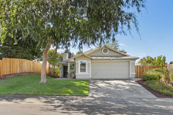 4830 RAYNEAL WAY