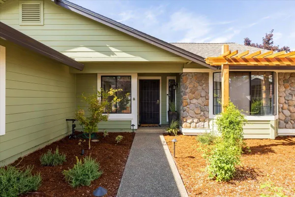 2117 CARRILLO CT