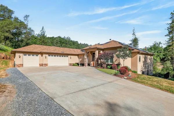 4554 CROSS CREEK RD