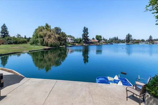 6310 CHESAPEAKE CIR