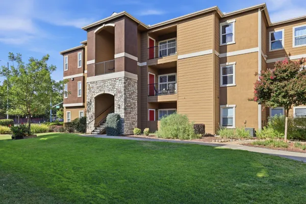 8434 WALERGA RD 324