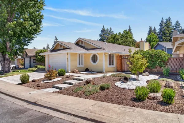 7485 SPICEWOOD DR