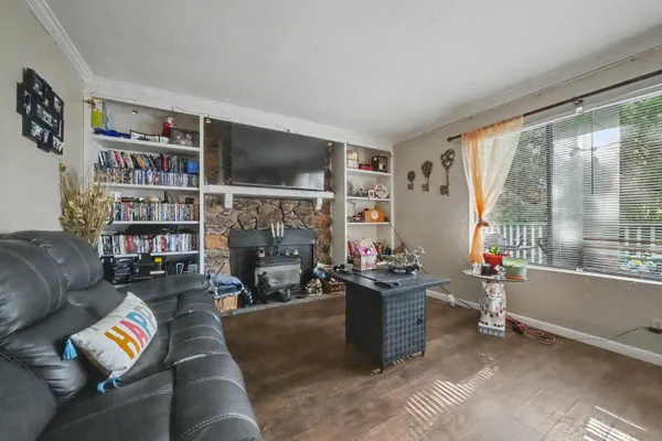 16951 ALPINE DR