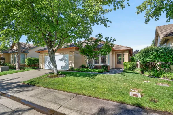 1160 COBBLE FIELDS CT