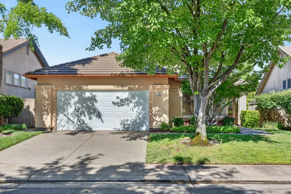 1160 COBBLE FIELDS CT