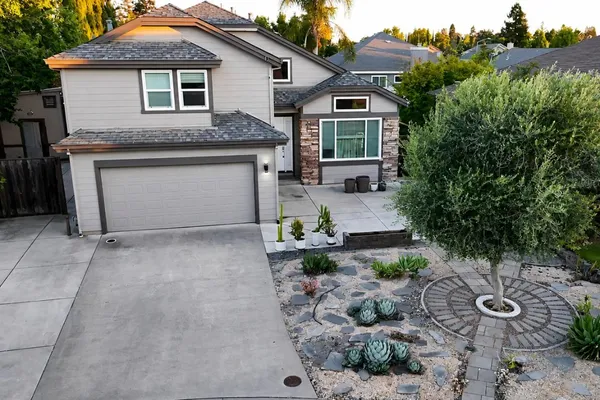 2772 AIRONS CT