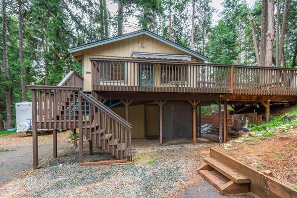 5027 GOLDEN CT