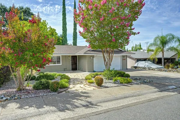 5169 RABENECK WAY