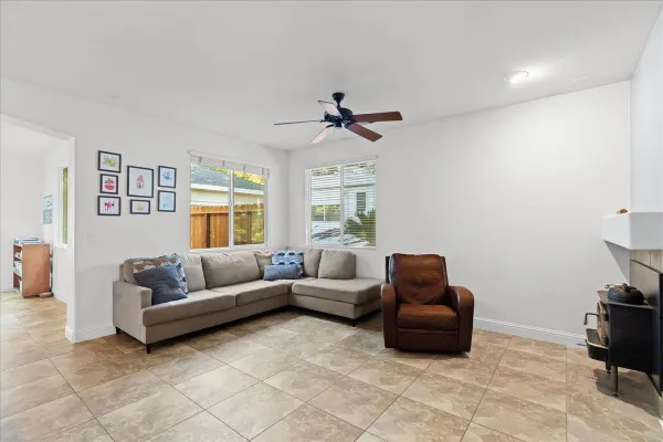 1528 BURCHELL HILL DR