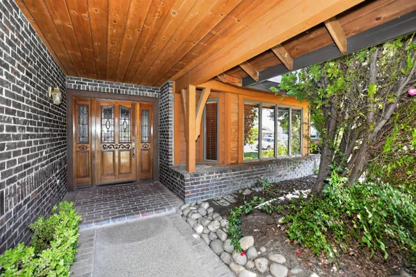629 WILDWOOD WAY