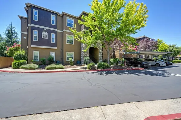 8434 WALERGA RD 136