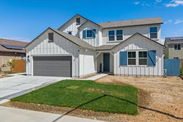 5520 CORA WAY