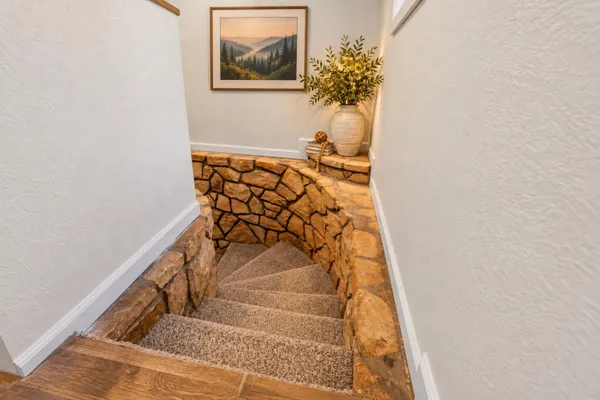 4934 CEDAR DR