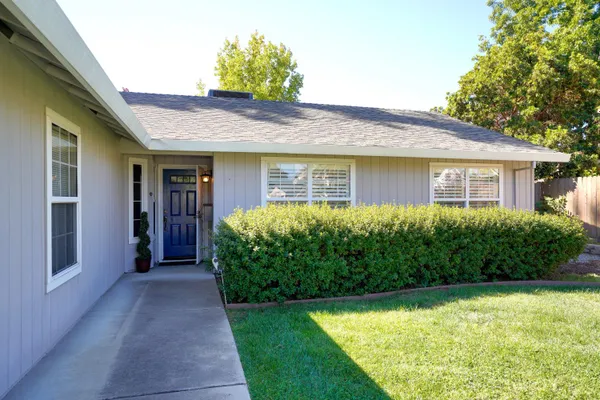 7200 MARY ANN WAY