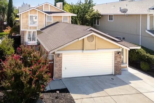 4544 WINTER OAK WAY