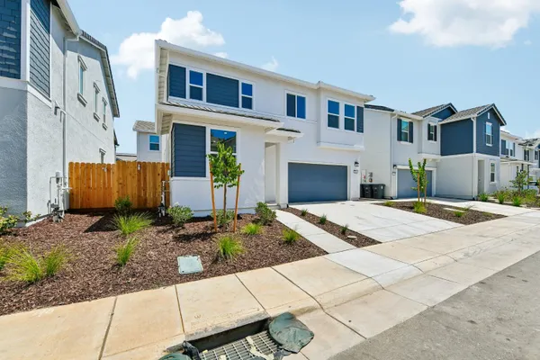 3554 PARC VILLA CIR