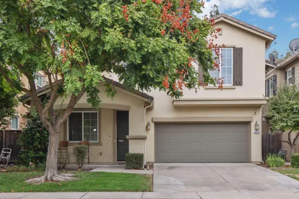 10910 PEONY PLACE DR