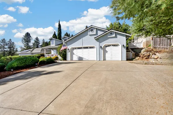 3307 PIEDMONT DR