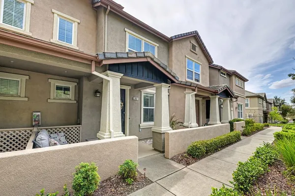 307 BLOSSOM ROCK LN 59
