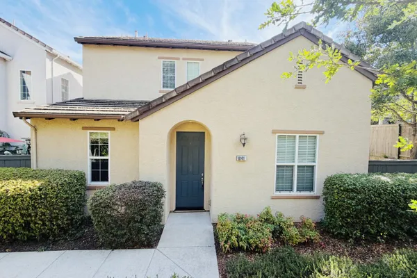 6141 PASSIFLORA LN