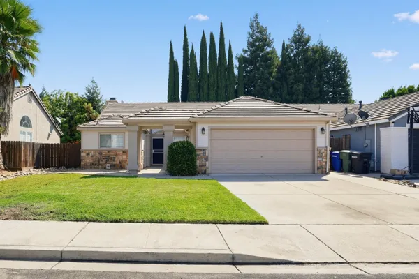 5522 SUNFIELD WAY