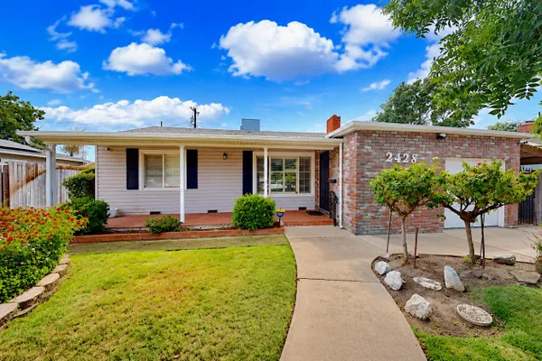 2428 W MENDOCINO AVE