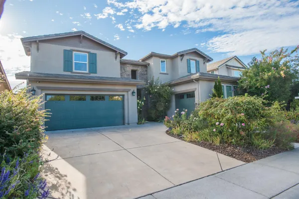 9924 SINTRA WAY