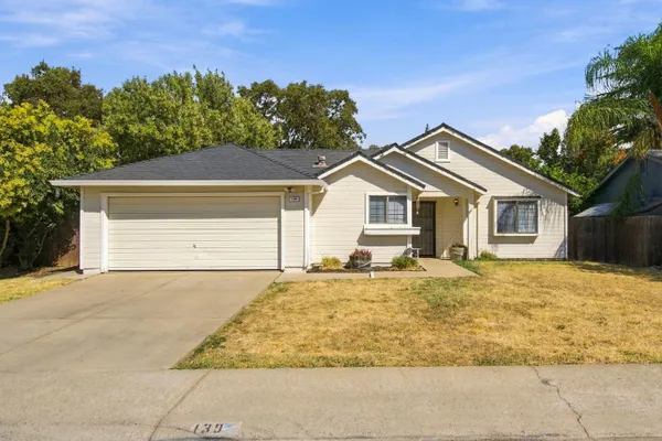 139 BRANDING IRON WAY