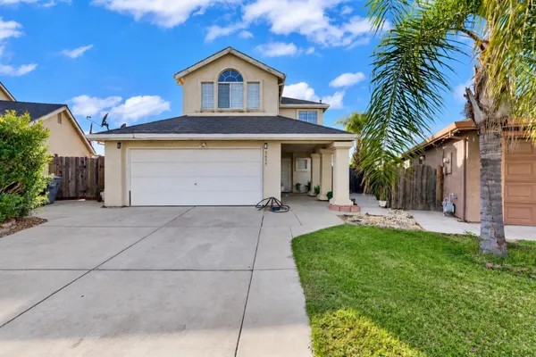 5639 GREENOAKS CT