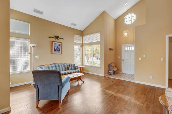 8416 HONEY HILL CT