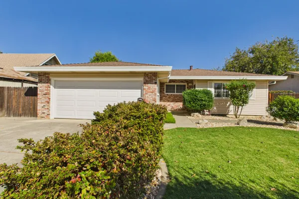 1625 DELTA DR