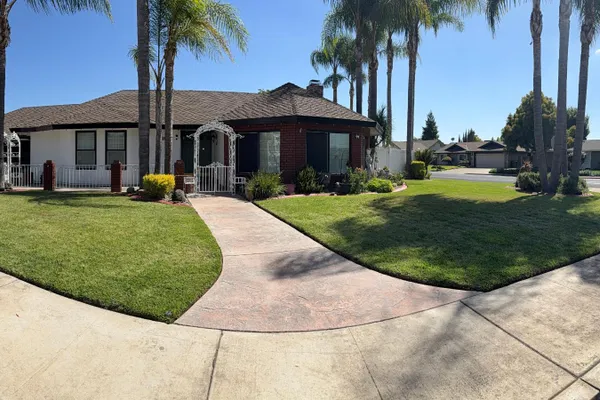 71 WILLOWOOD DR