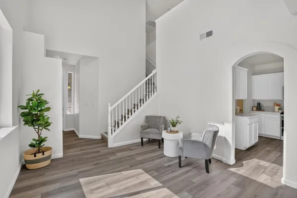 3033 ENGLISH OAK CIR