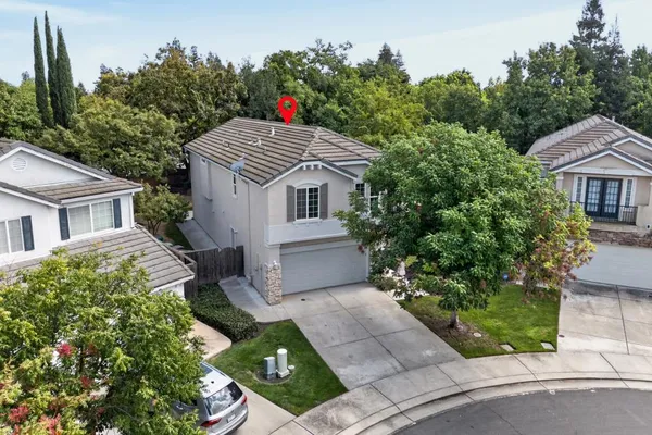 3033 ENGLISH OAK CIR