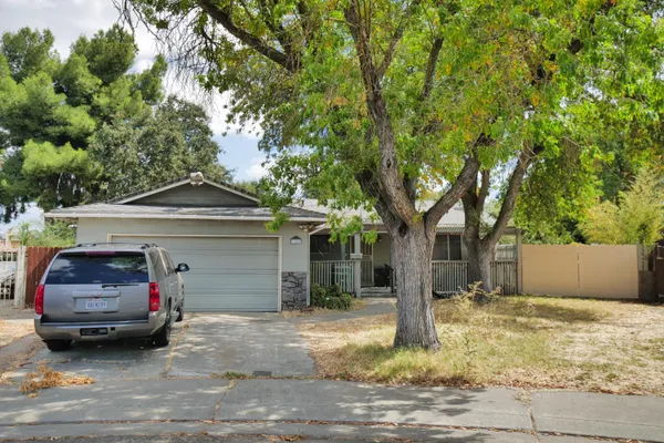 344 SANTA ANITA CT