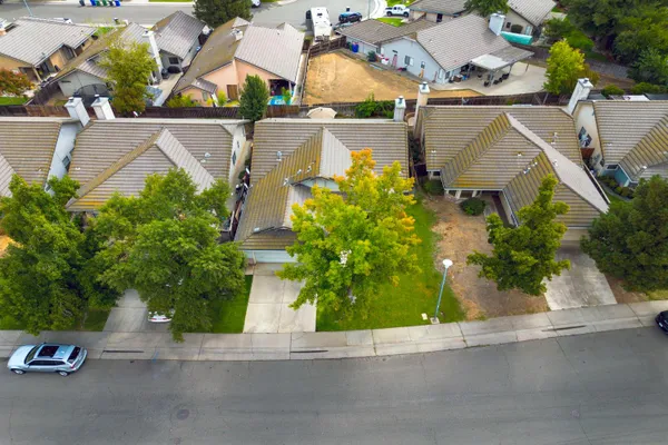 996 BEAVER PARK WAY