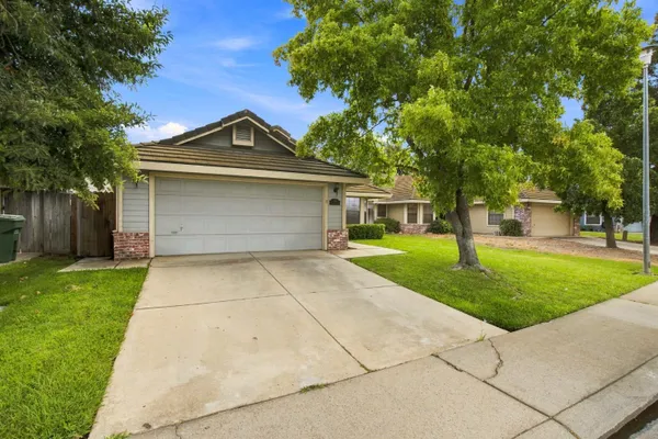 996 BEAVER PARK WAY