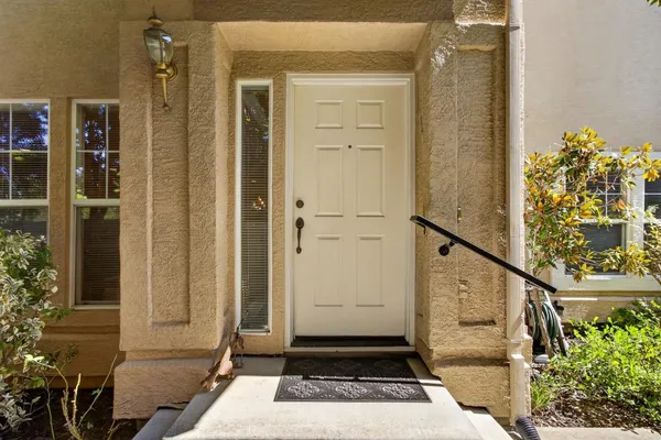 9953 VILLA GRANITO LN