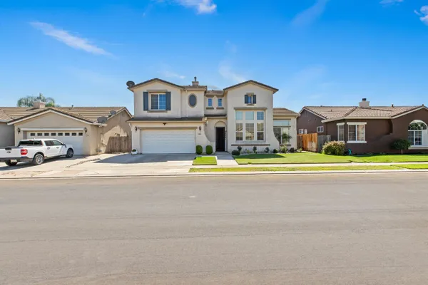 2410 JESSICA CIR